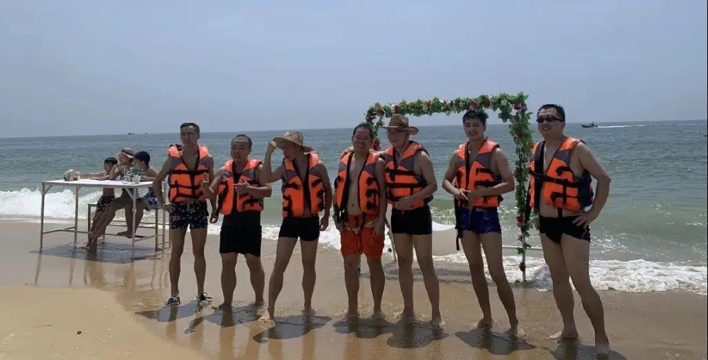 激情盛夏，和私有云的小伙伴們一起乘風(fēng)破浪！——HiShop海商